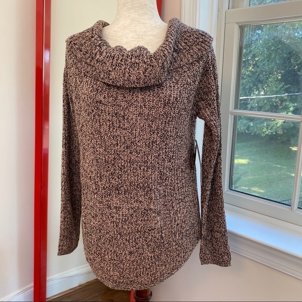 NWT Snails & Cinnamon cowl sweater
